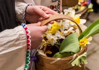 Лазаровден е