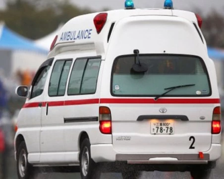 Автобус се вряза в стълб край Анкара, има загинали и ранени