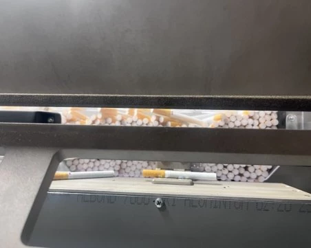 Цигари без бандерол за над 1,3 млн. евро са открити в незаконната фабрика в Дупница