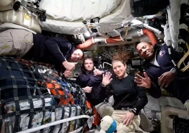 „Артемис II вече е по-близо до Луната, отколкото до Земята