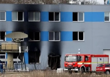 Българин е сред задържаните за умишлен палеж на оръжеен завод в Чехия