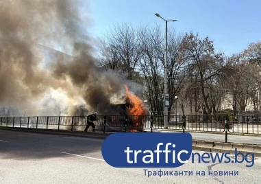 Шофьорът на пламналия градски автобус в Пловдив: Изведнъж се запали, не зная как