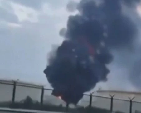 Иран удари рафинерията 