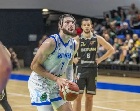 Шест от Локо измъчиха сериозно шампиона в Самоков