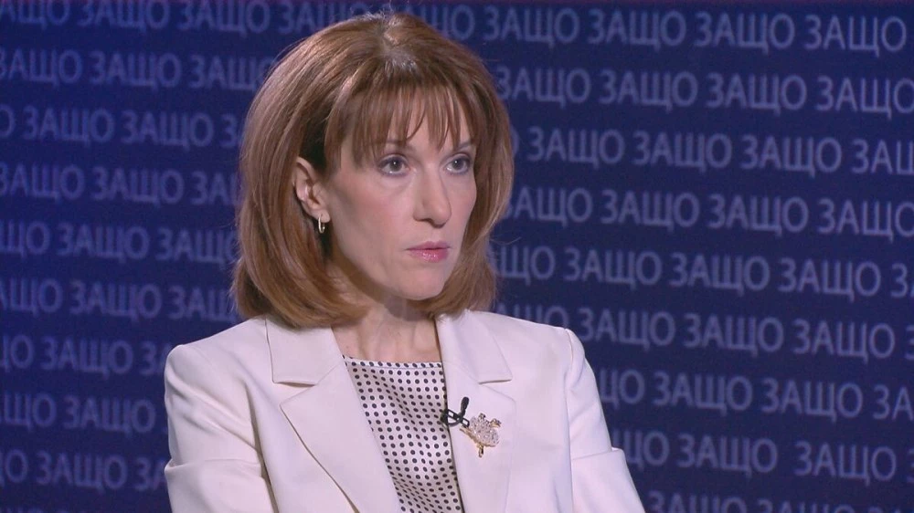 Камелия Нейкова към СИК-овете: Ползвайте приложението, за да не приличат протоколите на бойно поле