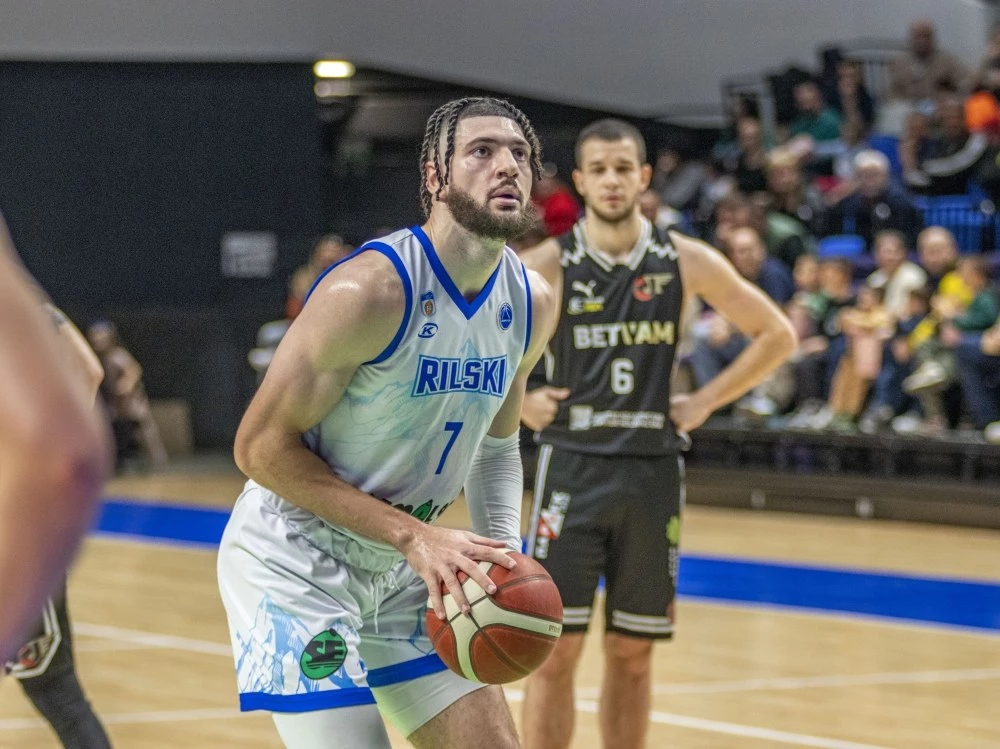 Шест от Локо измъчиха сериозно шампиона в Самоков