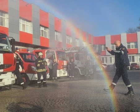 34 години на първа линия: Един пожарникар се оттегля, но оставя следа завинаги