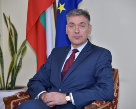 България призова Иран да отвори Ормузкия проток