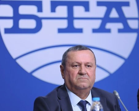 Хасан Адемов: Търси се начин за настаняване на двете деца от Ямбол на едно място