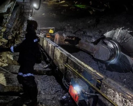 Украинска атака по въглищна мина блокира 41 миньори под земята