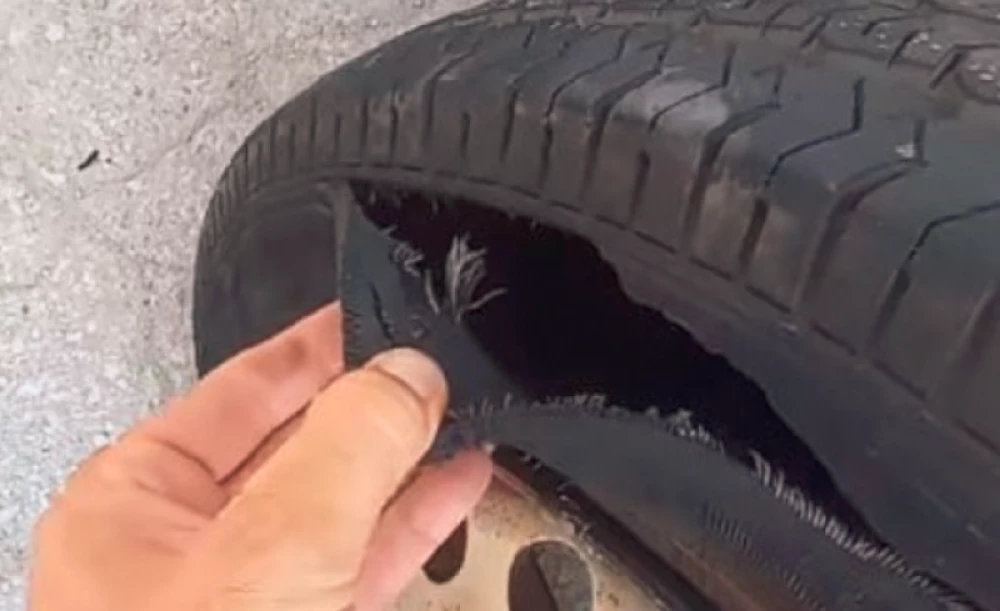 Задържаха мъж нарязал 9 губи на автомобили в София