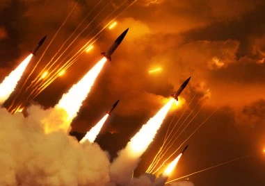 Мащабна иранска ракетна атака е насочена към няколко държави в Персийския залив