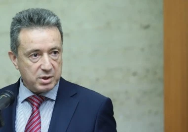 Янаки Стоилов: 6-месечният срок за и. ф. главен прокурор не противоречи на Конституцията