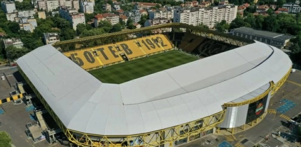 От Ботев призоваха феновете да дойдат по-рано на стадиона