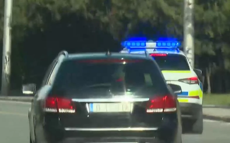 Цивилни патрули влизат в трафика по магистралите за празничното пътуване