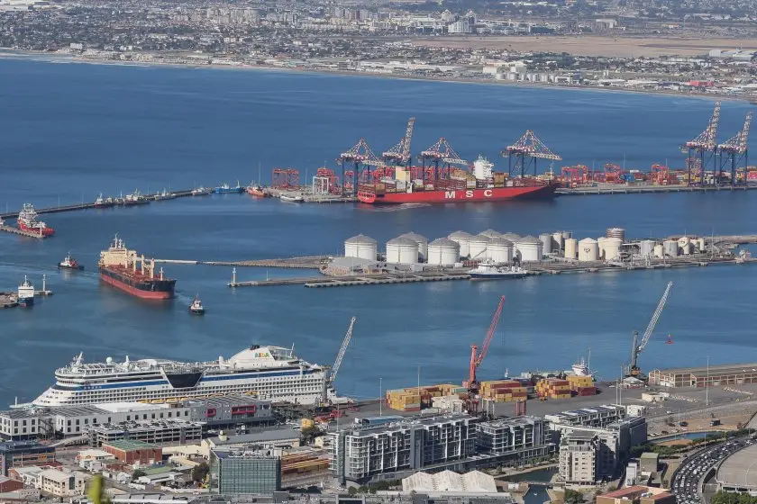 Иран и САЩ постигнаха съгласие за отварянето на Ормузкия проток