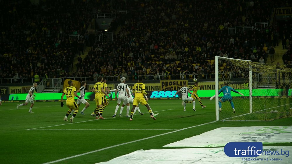 НА ЖИВО: Ботев - Локомотив 1:1, Неделев изравни от дузпа