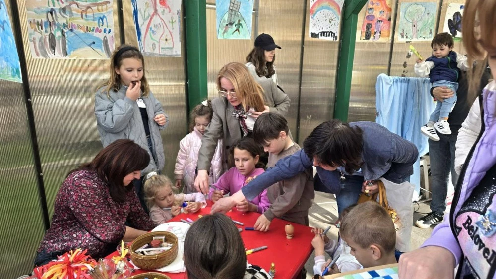 С настроение, творчество и благотворителна кауза премина „Великденско приключение в парка