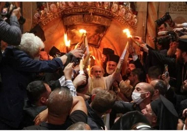 Българска делегация няма да пътува до Йерусалим за Благодатния огън