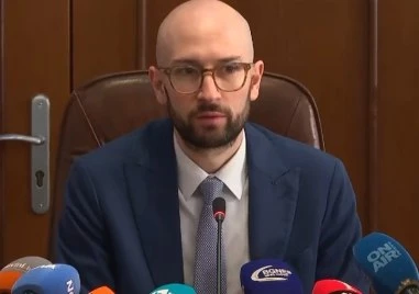 Министерство на финансите публикува пълна база данни с обществените поръчки за над 30 млрд. евро