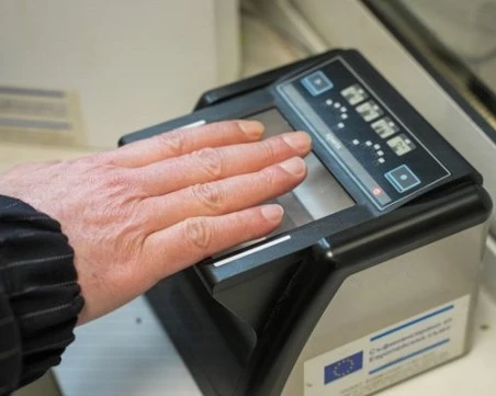 От утре влиза системата за външни граници на ЕС