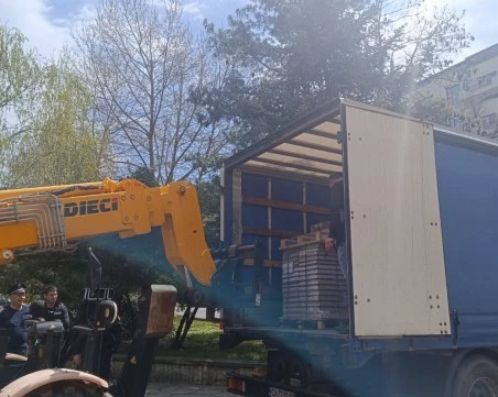 Под засилена полицейска охрана: Пристигнаха хартиените бюлетини и изборните книжа в Пловдив