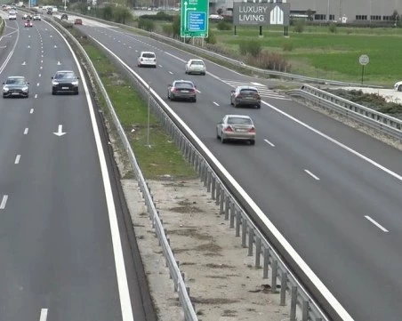 Трафикът преди празниците: Спират ремонтите, министър Найденов с призив от Пловдив ВИДЕО