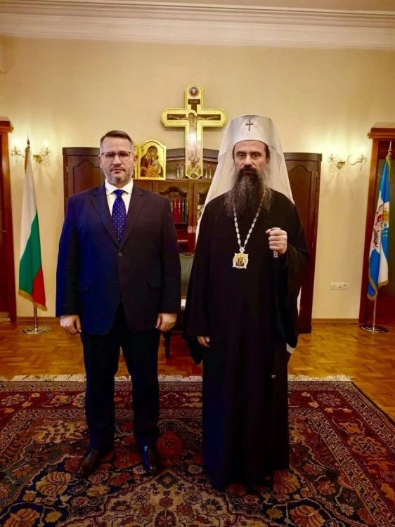 Министър Христанов и патриарх Даниил договориха 62,5 млн. евро за християнски храмове