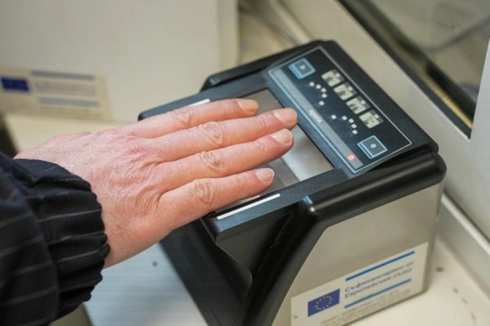 От утре влиза системата за външни граници на ЕС