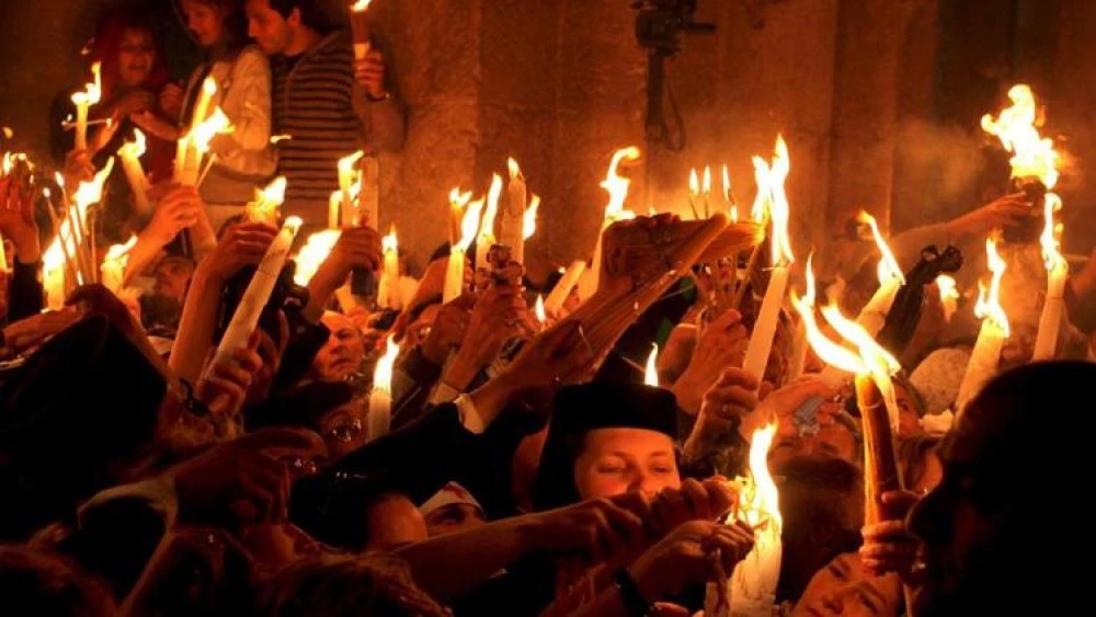 Заради войната в Близкия изток Светия Синод няма да пренесе Благодатния огън от Йерусалим