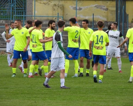 Марица разгроми Родопа