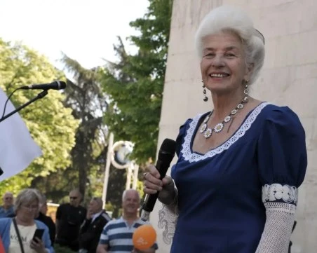 Поклонението пред Янка Рупкина ще е днес в Бургас