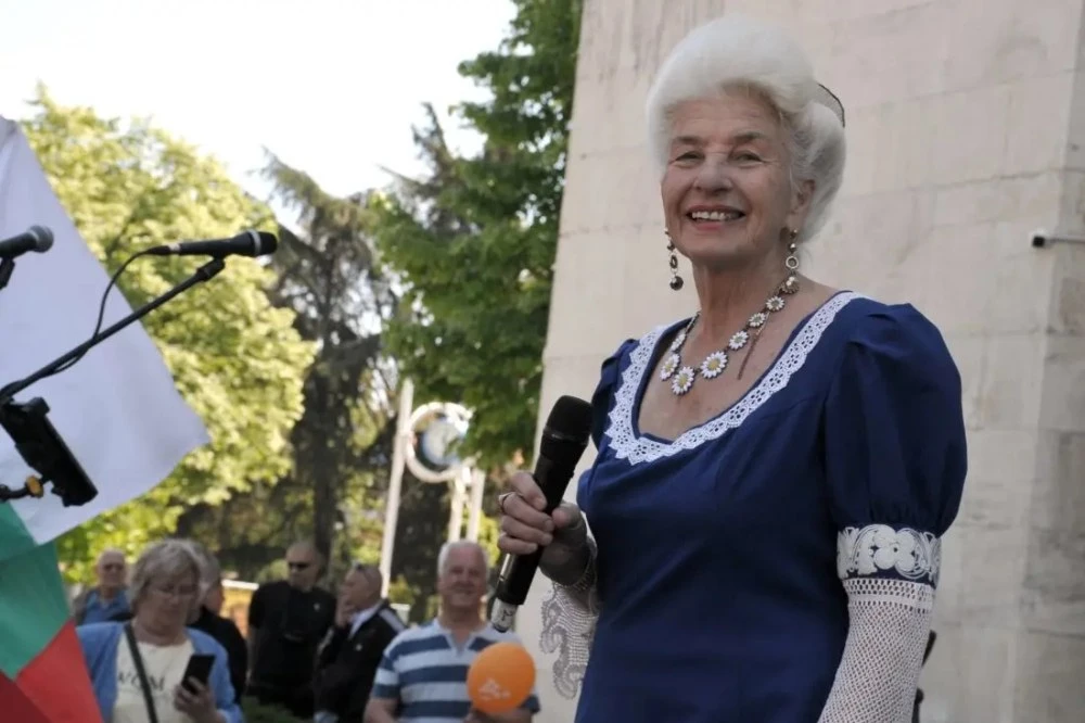 Поклонението пред Янка Рупкина ще е днес в Бургас