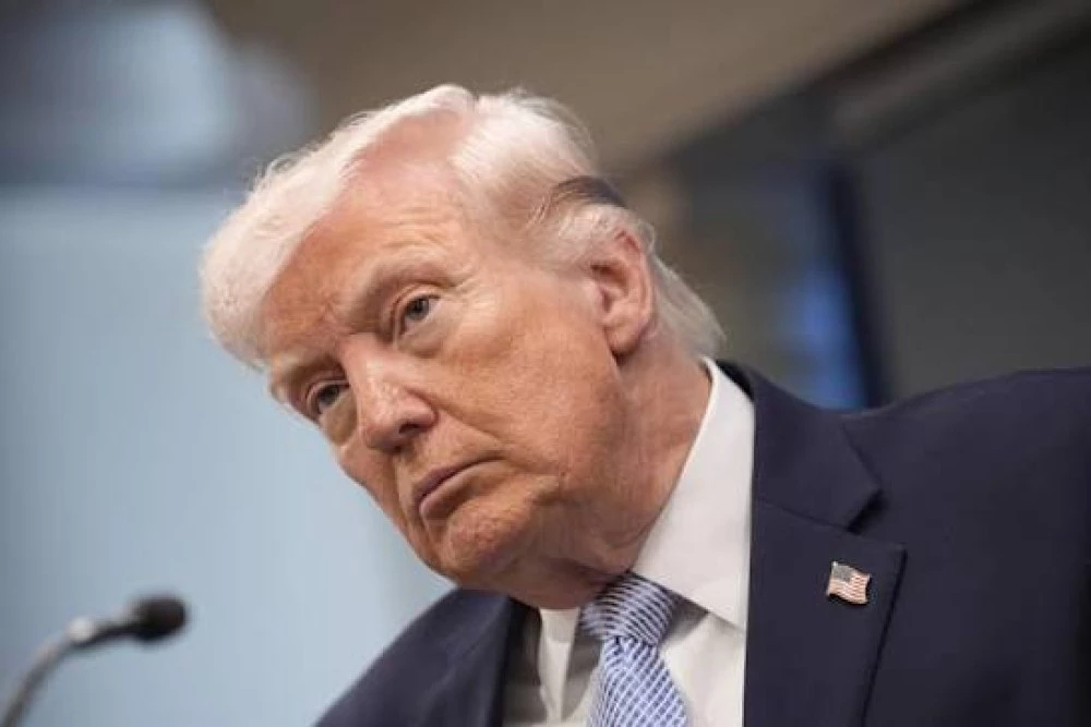 Тръмп: американските сили разчистват Ормузкия проток