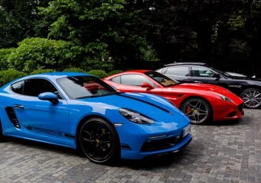 Гърция конфискува над 220 луксозни автомобила на обща стойност над 10 млн. евро