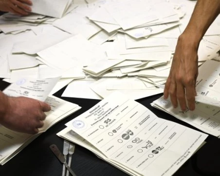 При 31% преброени бюлетини в Унгария: Виктор Орбан е детониран НА ЖИВО