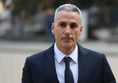 Андрей Гюров пред Политико: Изборите в България не са за продан