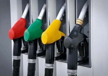 Горивата с нов скок, дизелът достигна 1.78 евро за литър