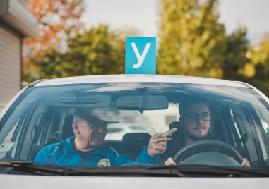 Институтът за пътна безопасност алармира за корупция при шофьорските изпити