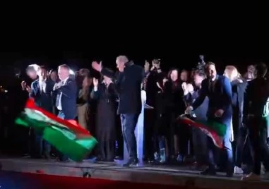 Танцът, който обиколи света: Жолт Хегедюш в центъра на вниманието след победата над Орбан