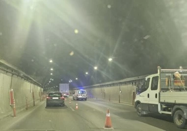 Задържан е шофьорът на тежкотоварния автомобил, който блокира тунел „Витиня днес