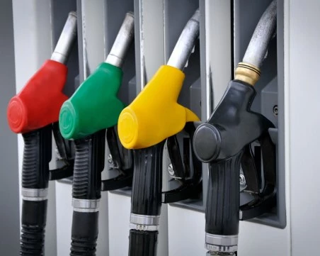 Горивата с нов скок, дизелът достигна 1.78 евро за литър