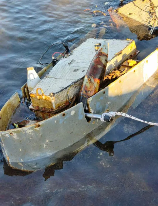 Откриха военен дрон и 4 снаряда на плажа в Синеморец