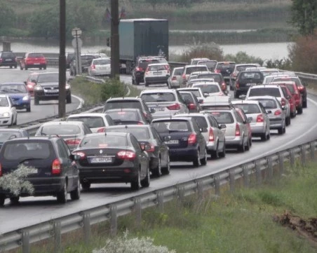 Започва голямото прибиране! Очаква се интензивен трафик в цялата страна