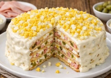 Рецепта за палачинкова торта с останалите от Великден яйца