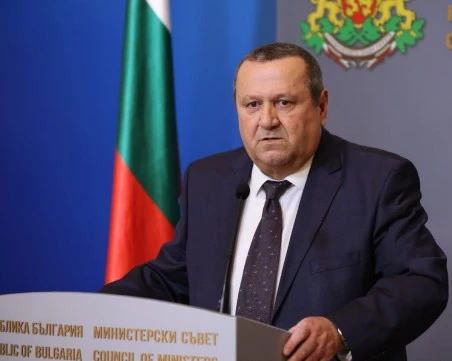 Край на забавянето на изплащането на пенсиите заради почивни дни