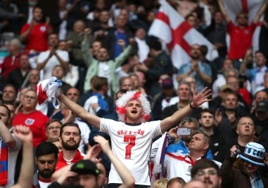 Английските фенове възмутени от поредната измама по време на Световното първенство