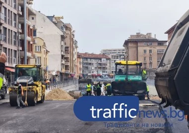 Довършват асфалтирането на бул. „Васил Априлов до Гарата, пускат движението утре сутринта