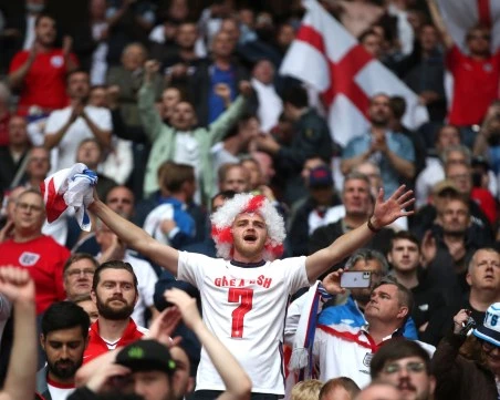 Английските фенове възмутени от поредната измама по време на Световното първенство