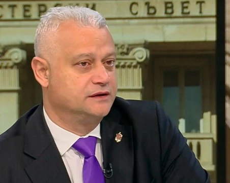 Емил Дечев за тира във 